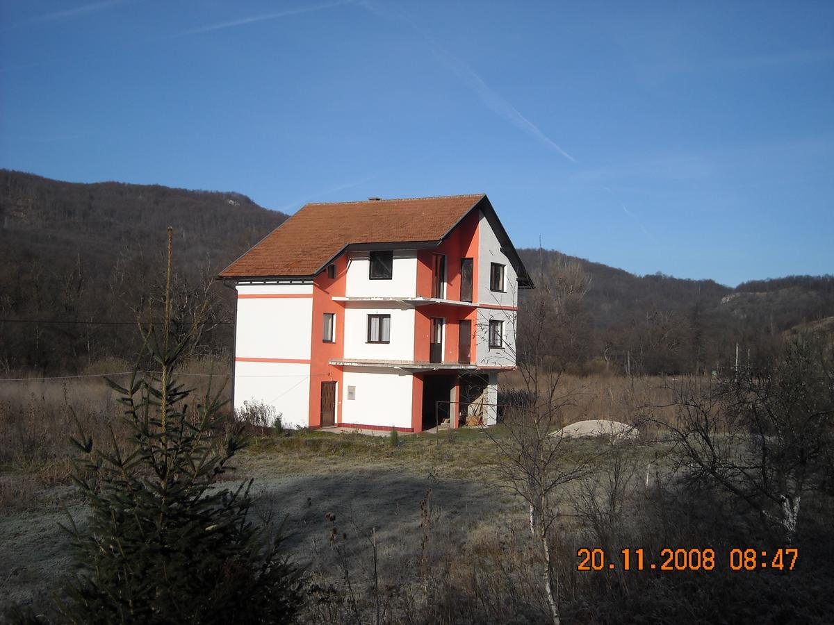 Motel Sretno Good Luck Trnovo Exteriör bild