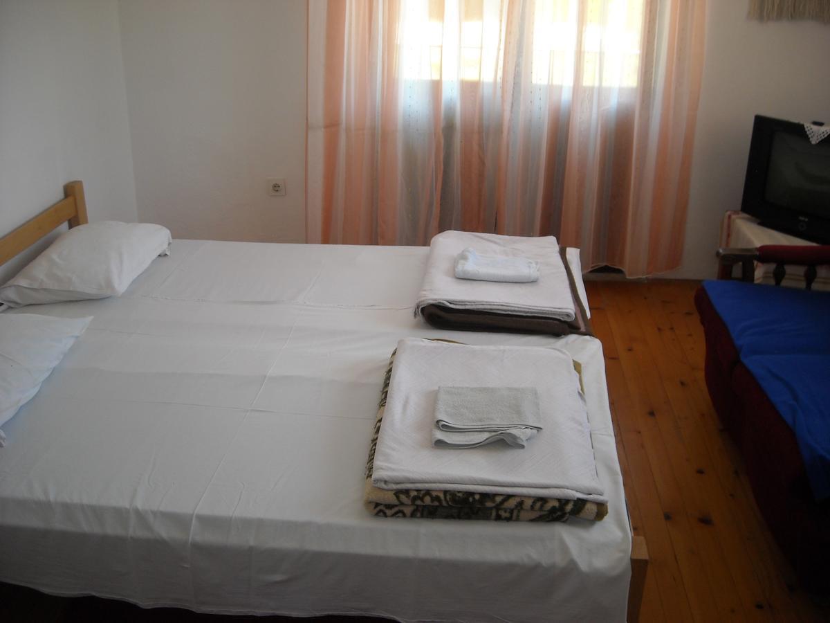Motel Sretno Good Luck Trnovo Exteriör bild