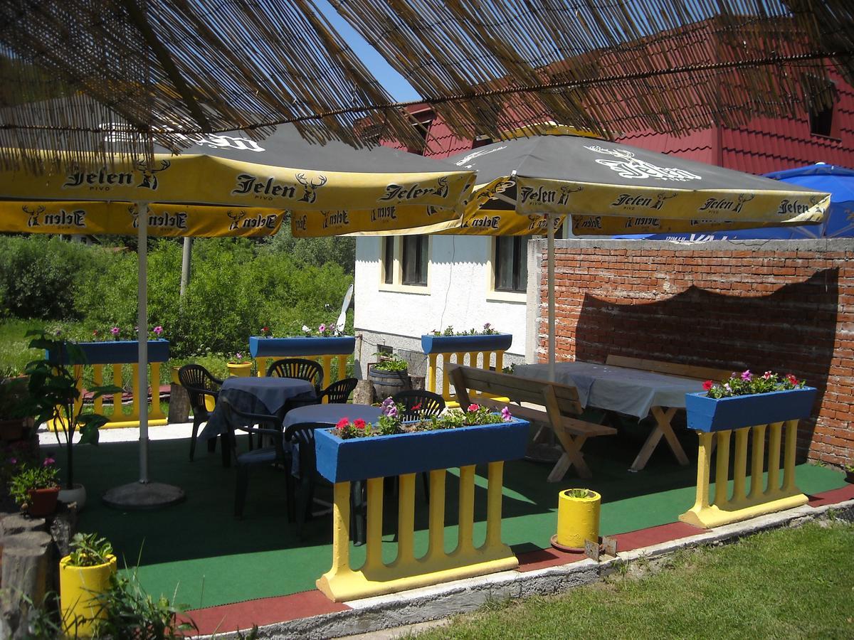 Motel Sretno Good Luck Trnovo Exteriör bild